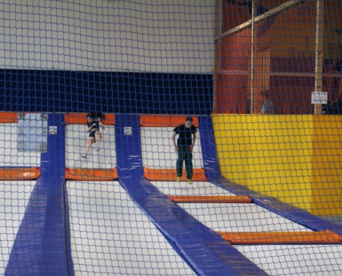 skákání na trampolínách v ENHAčku