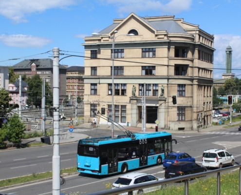 historicko-přírodovědno-tělocvičná vycházka