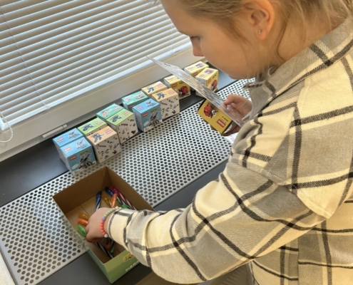 odpoledne trávily starší děti ze školní družiny v knihovně