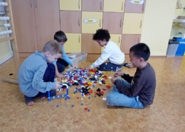 S malými dětmi v družině