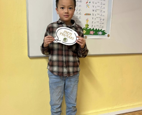 Dnes naši prvňáčci dostali své úplně první vysvědčení