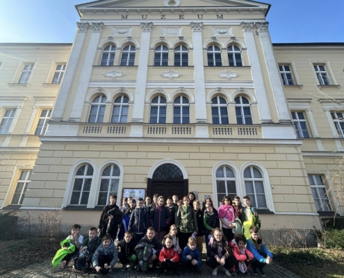 Děti z 1. stupně se vydaly na výpravu do muzea ve Frenštátě pod Radhoštěm