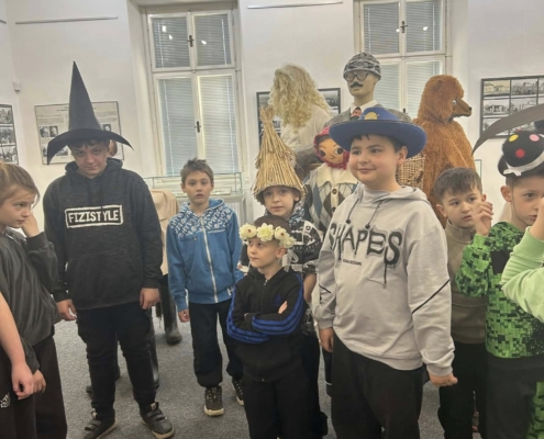 Děti z 1. stupně se vydaly na výpravu do muzea ve Frenštátě pod Radhoštěm