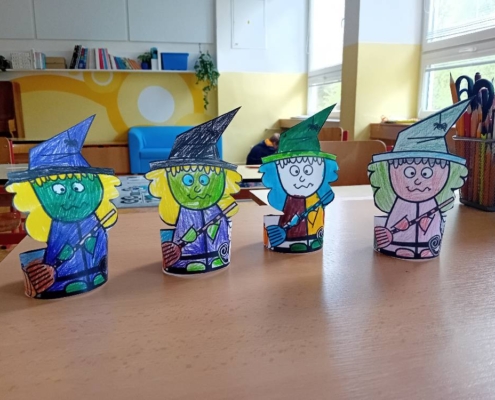 čarodějnické odpoledne plné her, úkolů