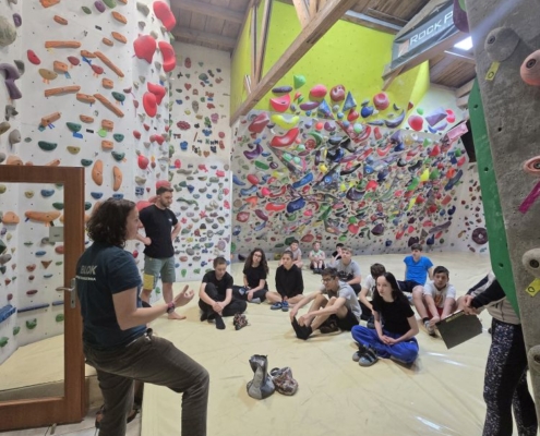 pohar-bouldering-001 Školní boulderingový pohár