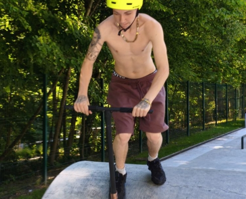 Osmáci v akci ve skateparku